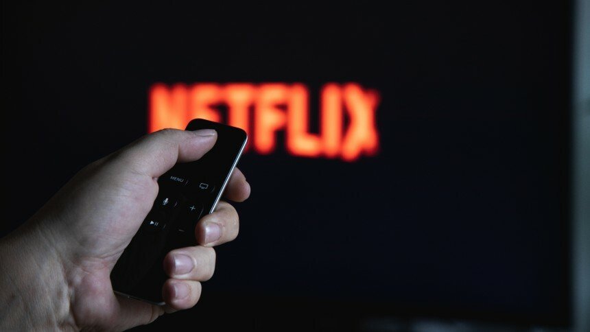 Netflix supera as estimativas de “audiência” em Wall Street (mas frustra investidores)