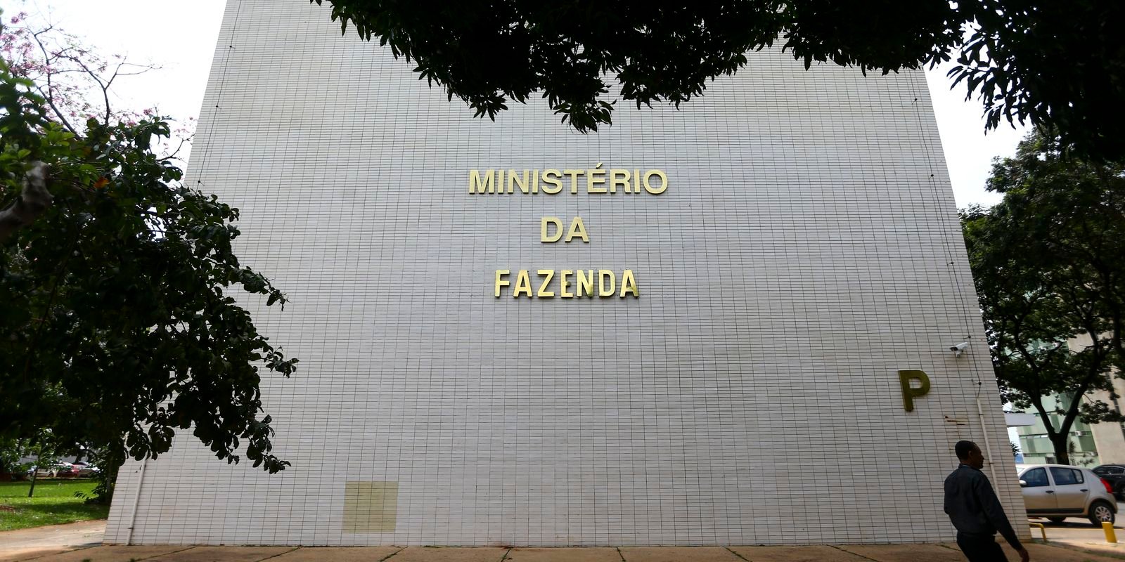 Projeto da LDO mantém meta de déficit zero para 2025