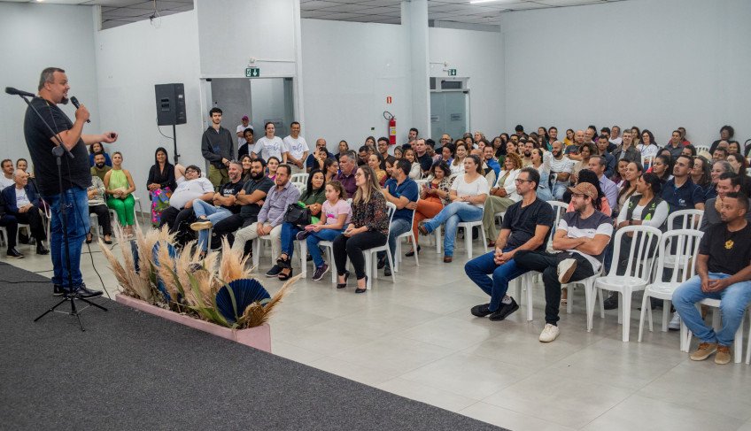 Programa oferecerá duas mil horas de consultorias gratuitas para empreendedores de Sarandi | ASN Paraná
