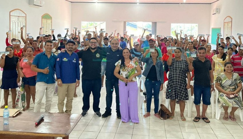 Superintendência de Pesca e Sebrae-AM atendem pescadores no município de Guajará | ASN Amazonas